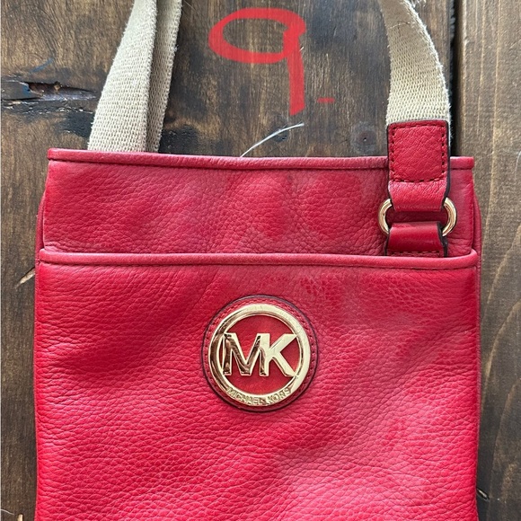 Purse closet clean out! 2 for $50 - Picture 9 of 9